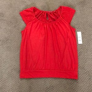 Elle lace cap sleeve shirt